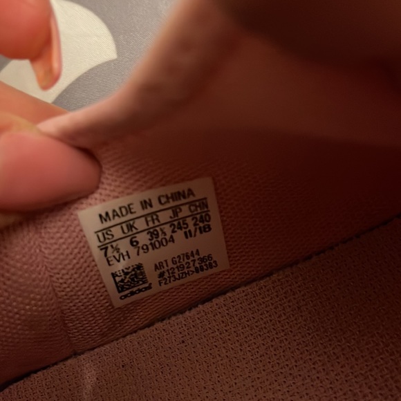 EBarelyUC baby pink ADIDAS - Picture 3 of 3